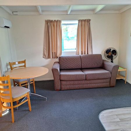 Picton'S Waikawa Bay Holiday Park Buitenkant foto