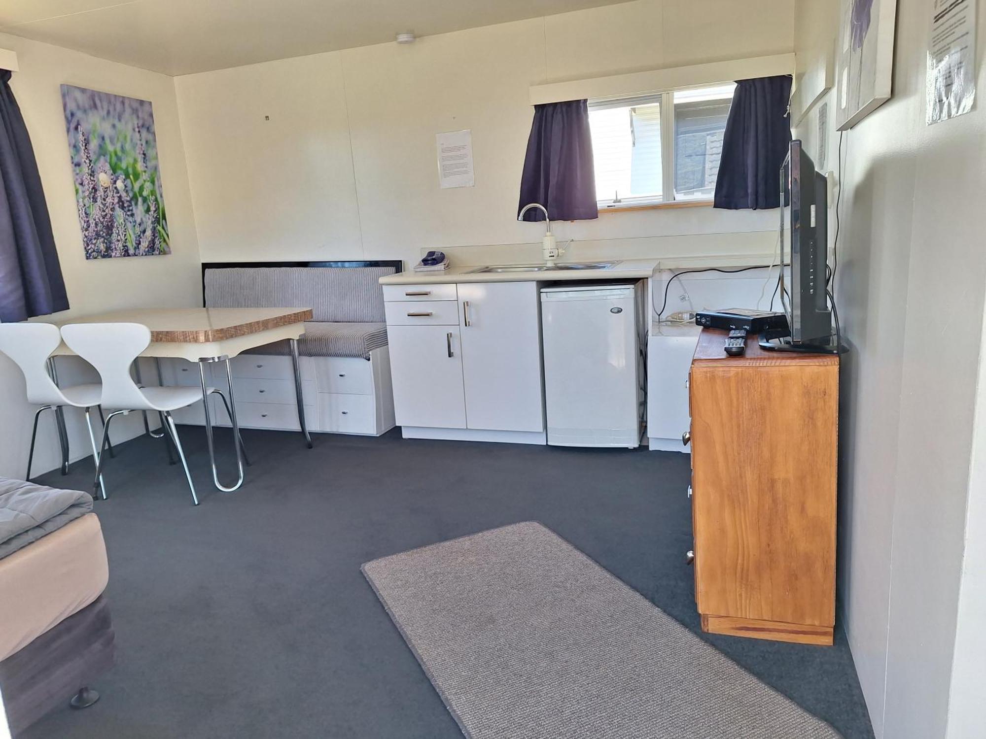 Picton'S Waikawa Bay Holiday Park Buitenkant foto