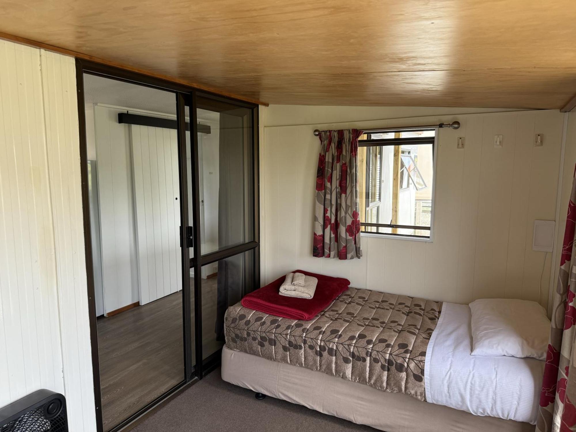 Picton'S Waikawa Bay Holiday Park Buitenkant foto