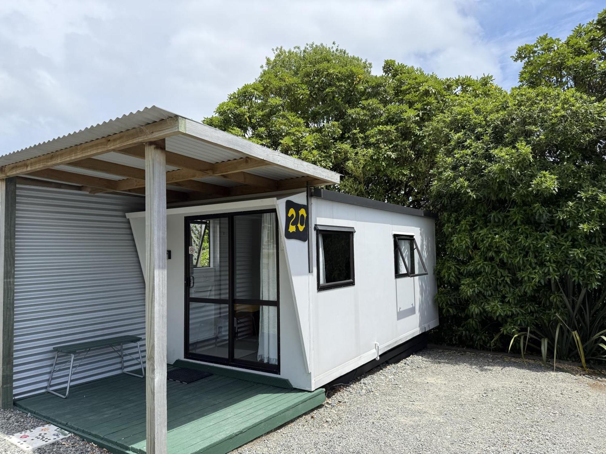 Picton'S Waikawa Bay Holiday Park Buitenkant foto