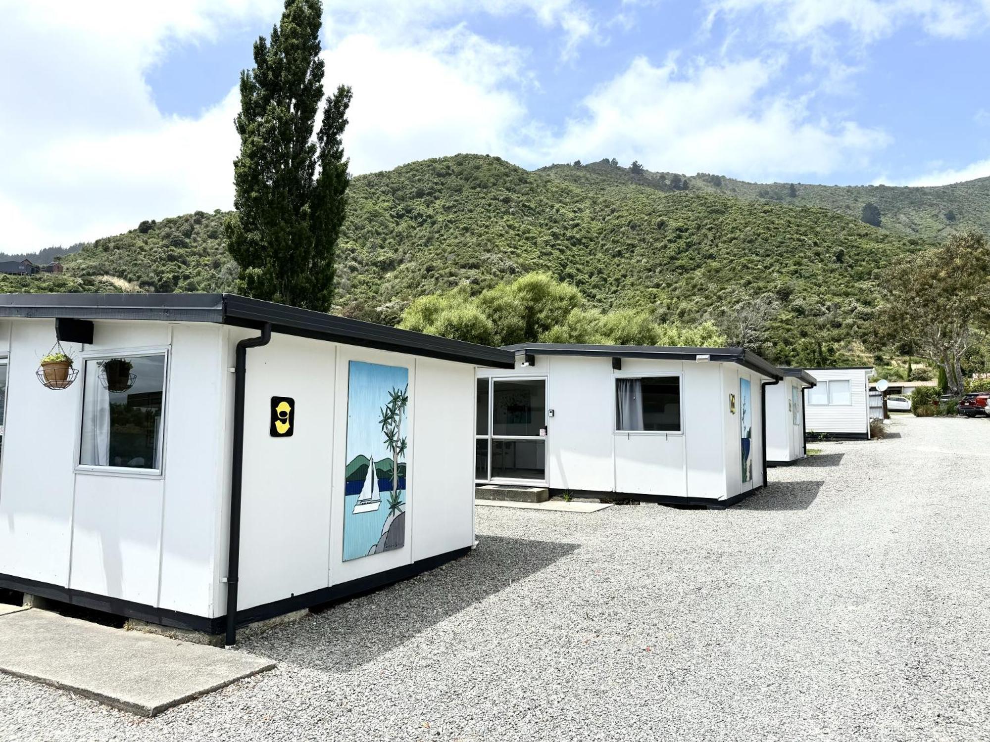 Picton'S Waikawa Bay Holiday Park Buitenkant foto