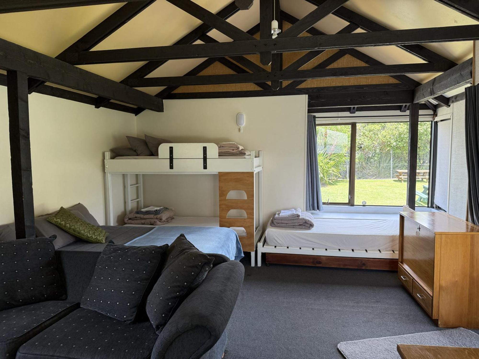 Picton'S Waikawa Bay Holiday Park Buitenkant foto