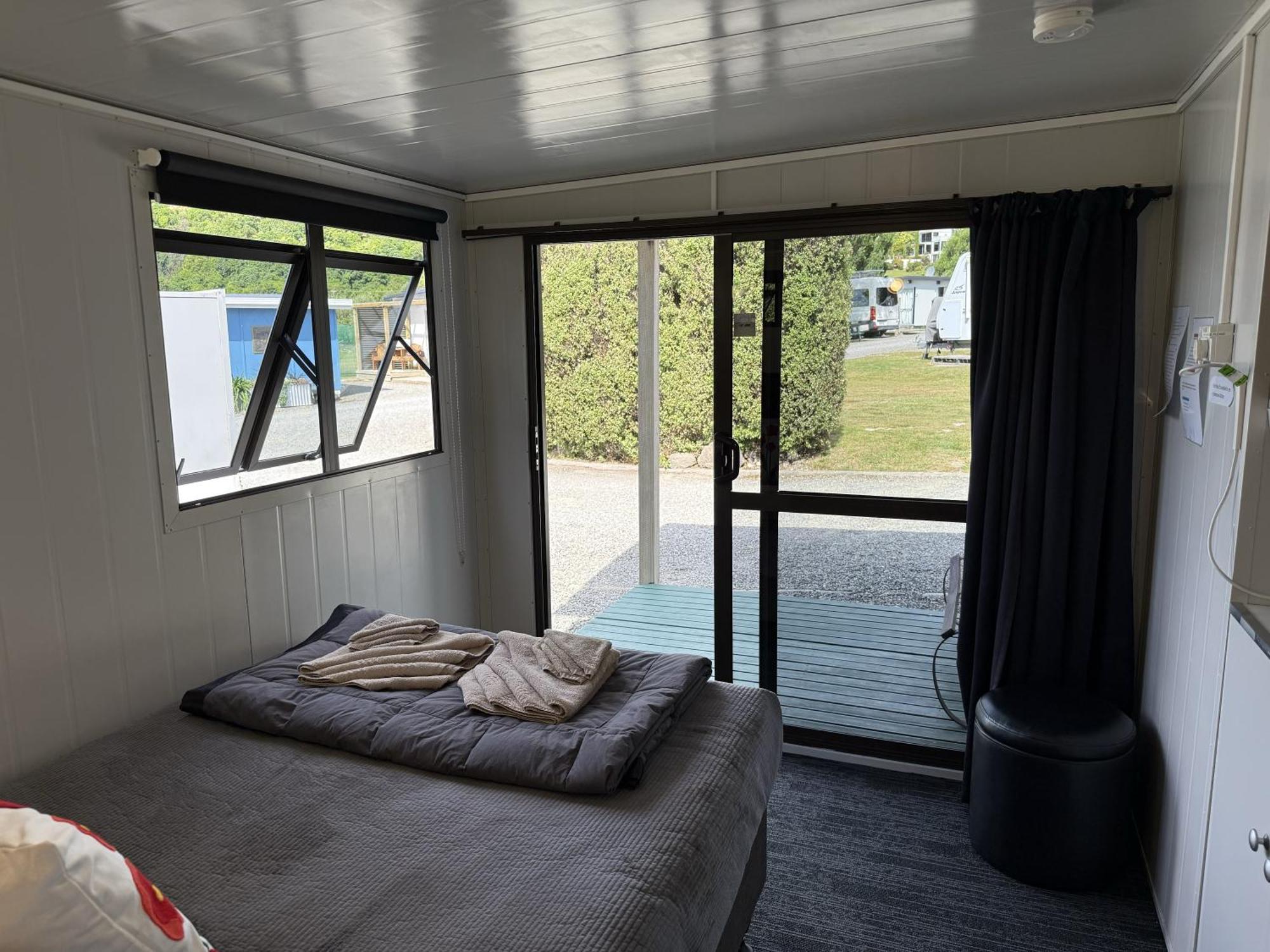 Picton'S Waikawa Bay Holiday Park Buitenkant foto